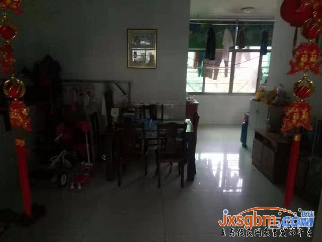 上高海程小區三樓普裝有地下室三證可按揭讀鏡山小學