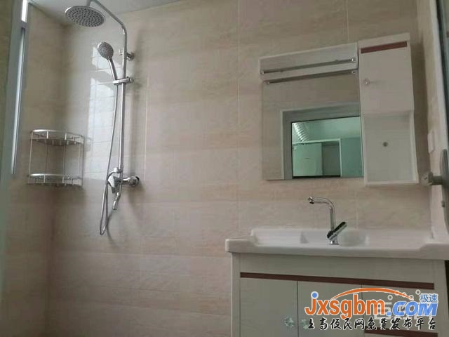 上高友誼小區二樓三房全新家具家電全配帶車庫安靜