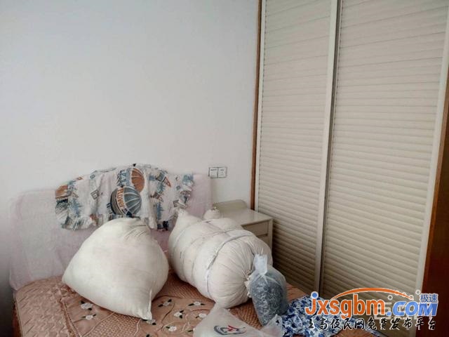 上高今世緣電梯房好樓層普裝三房送家私三證可按揭