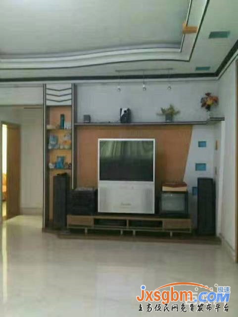 上高華盛酒店附近5樓三房朝南家具家電全配兩空調三床