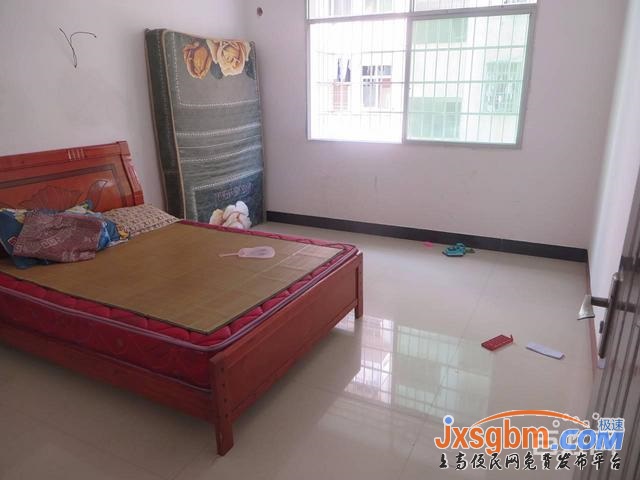 上高逸夫小學對面5樓普裝三房帶地下室22萬5急賣