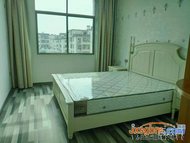 上高蘭橋路新裝修三房兩衛帶衣帽間無暗房三證地下室10平