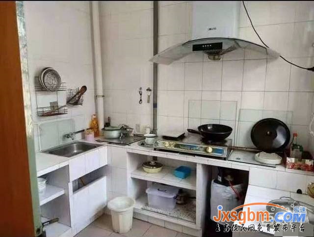 上高敖山大道4樓普裝三房43.6萬送家具家電三證齊全商品房