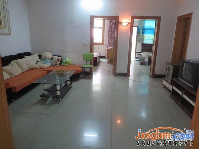 上高四中附近4樓普裝三房無暗間三證滿5年用燃氣讀書近