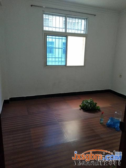 上高逸夫小學旁低層有壁櫥小方桌熱水器洗衣機可辦公