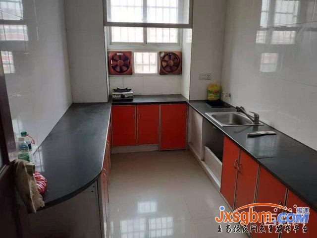 上高逸夫小學旁4樓家具家電全配7千3地段好