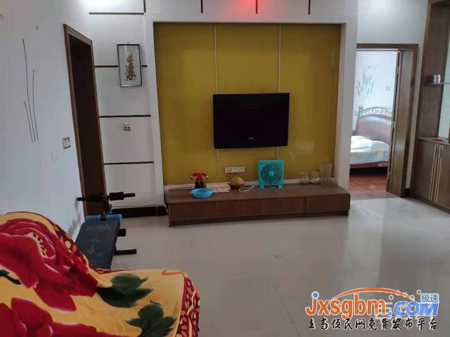 上高銀海超市旁普裝三房兩衛無證無房東地下室6平用燃氣