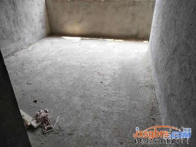 上高新芙蓉佳苑二樓毛坯三房地下室7平鏡山小學旁陽光好