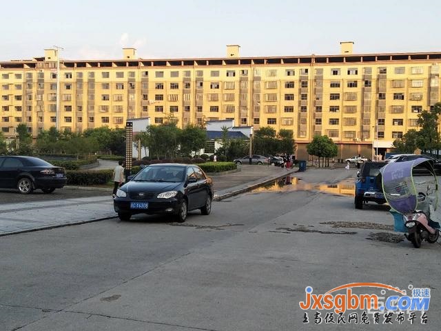 上高新芙蓉佳苑二樓毛坯三房地下室7平鏡山小學旁陽光好