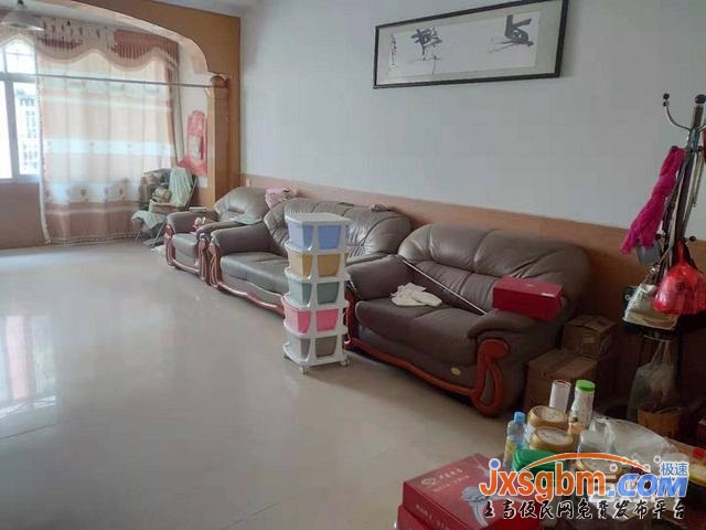 上高二中附近普裝三樓三房無暗間有證讀書近帶地下室地段好