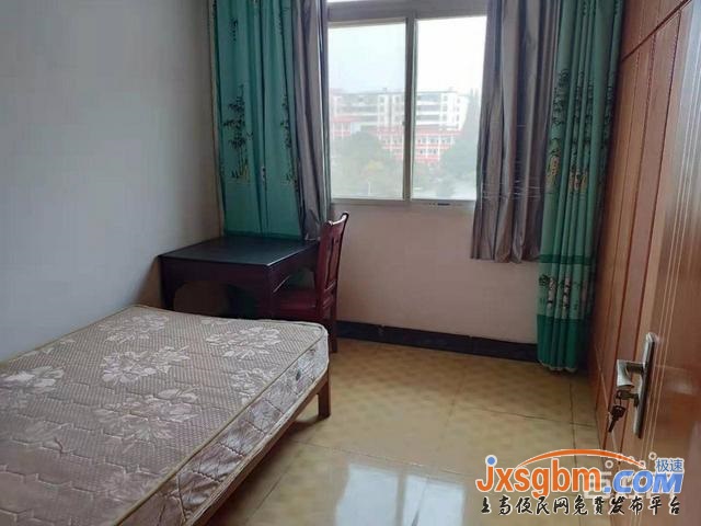 上高逸夫小學旁4樓家具家電全配7千3地段好