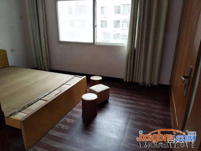 上高蘭家大道第一排3樓大戶有空調床等適合商住急租